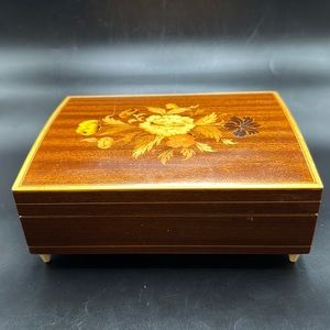Vintage Italian Wood Inlay Music/Jewelry Box - Sound of Music (Flaw See pics)